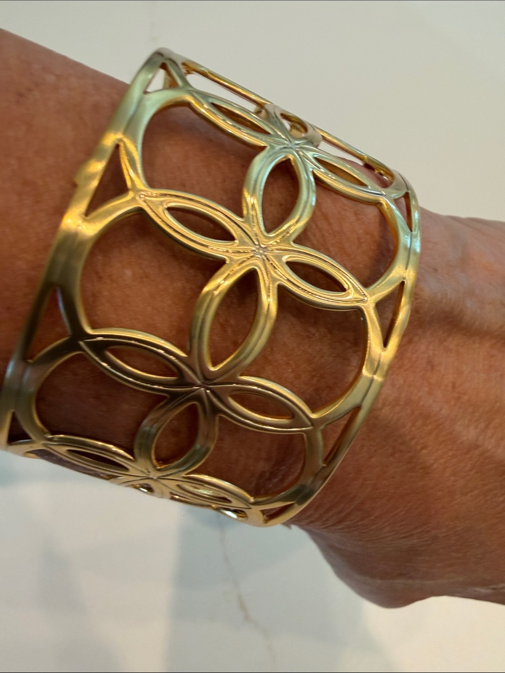 NWT Brighton Gold Floral Cutout Cuff Bracelet - Picture 12 of 12